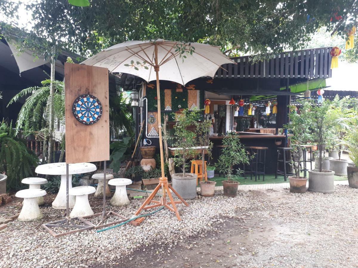 Baan Bar Cafe Hotel Mae Chaem Exterior foto