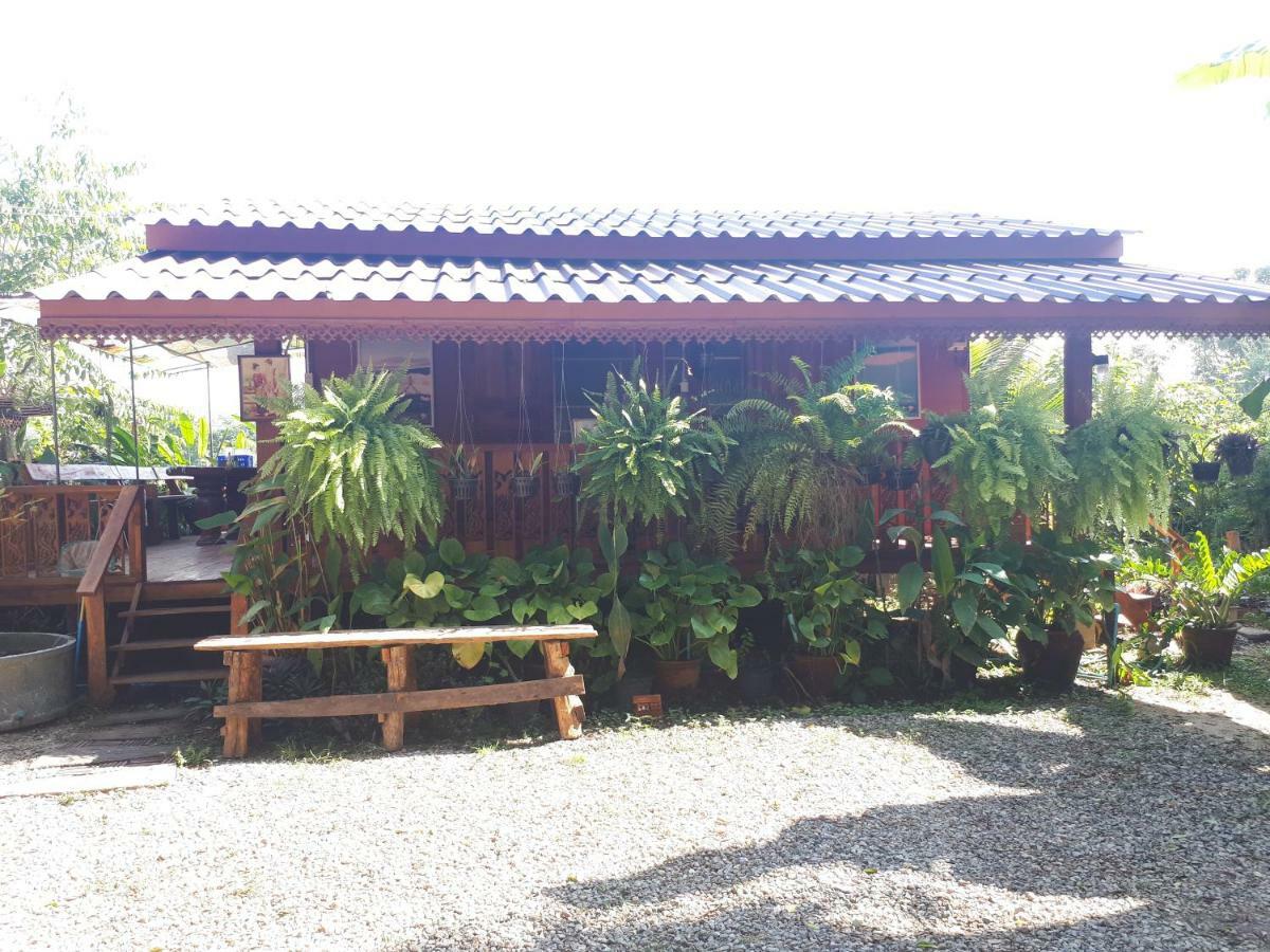 Baan Bar Cafe Hotel Mae Chaem Exterior foto
