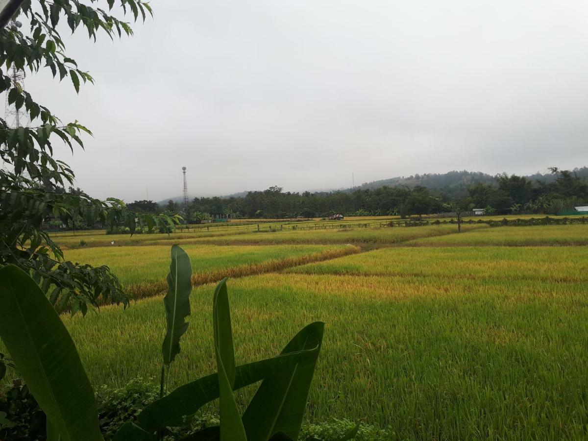 Baan Bar Cafe Hotel Mae Chaem Exterior foto